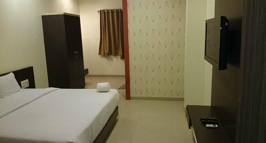 Platinum Resort And Garden, Itarsi 5